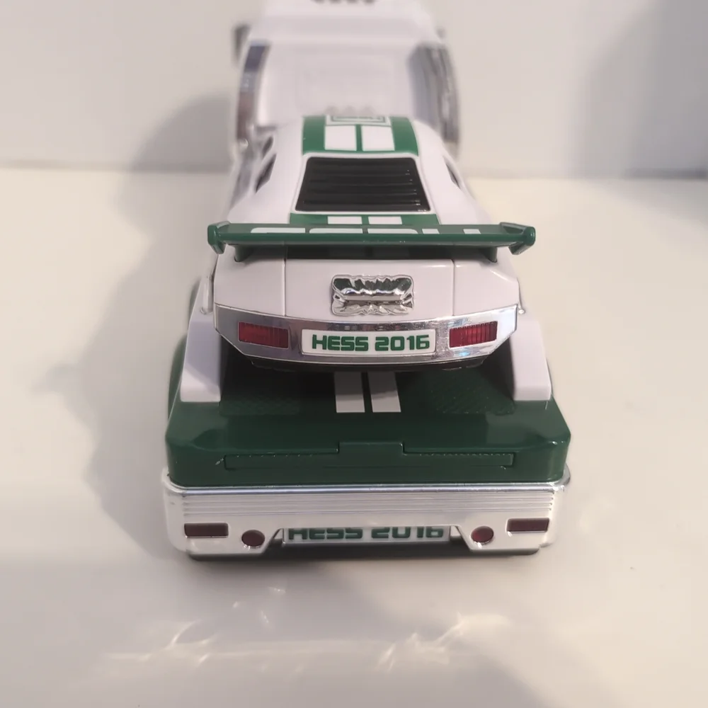 Toy Truck and Race Car‎ - Green and White